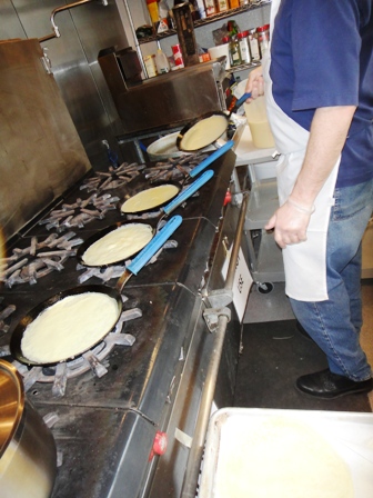 Blintze crepe making